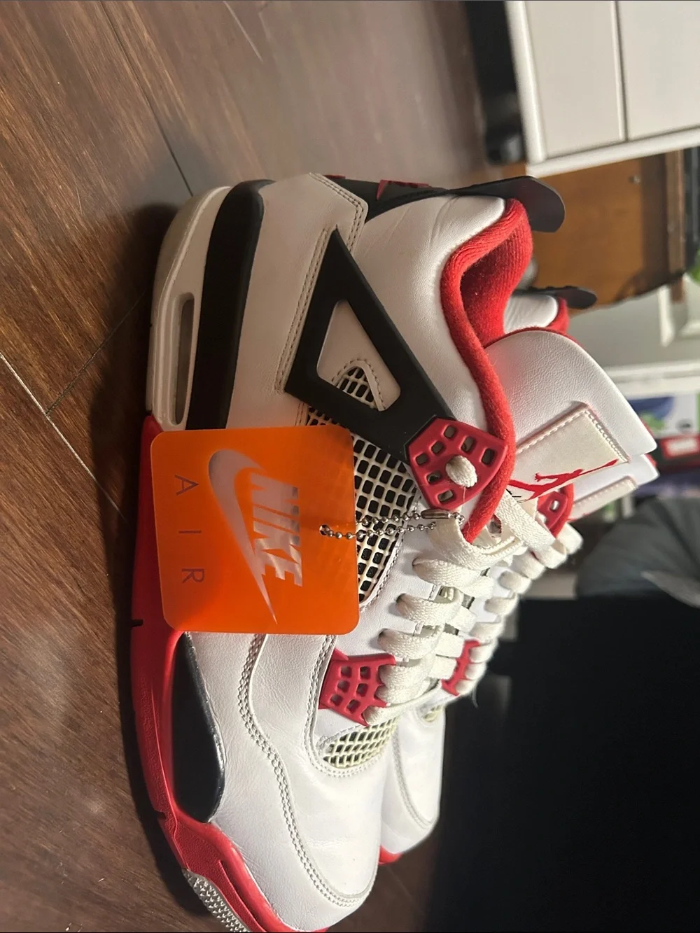 Jordan 4 Fire Red size 11 used great condition